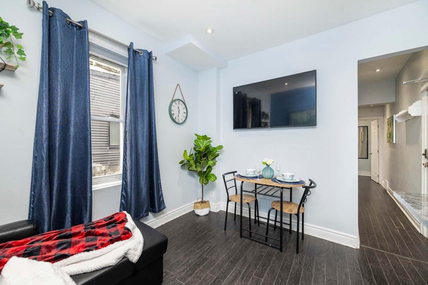 Pet-Friendly Home - Near Chinatown & Little Italy Otawa Exterior foto